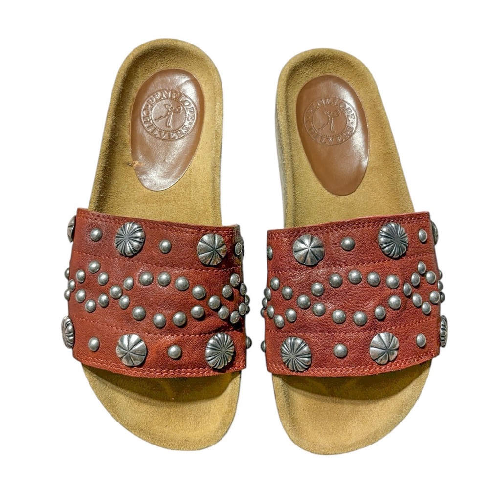 Penelope Chilvers Sol Stud Leather Slides - Picture 2 of 9